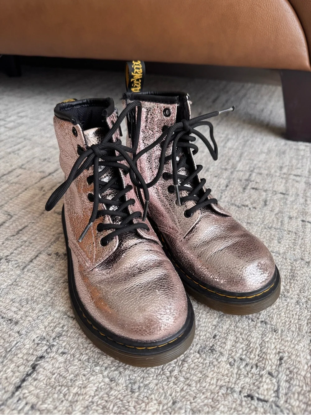 Dr. Martens 1460 crinkle metallic pink size 2Y